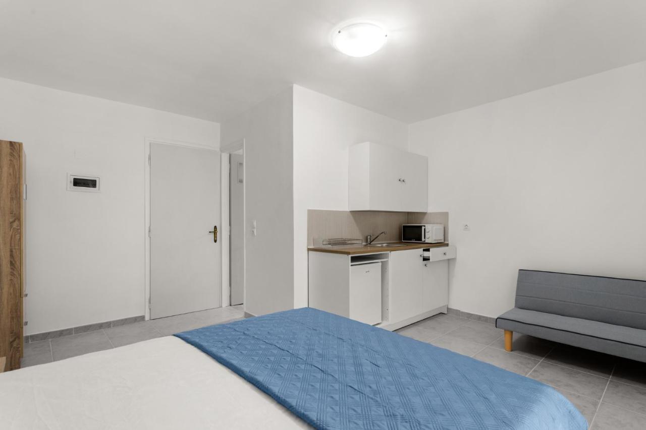 Nikolas Apartments Stoupa Lévktron Zewnętrze zdjęcie
