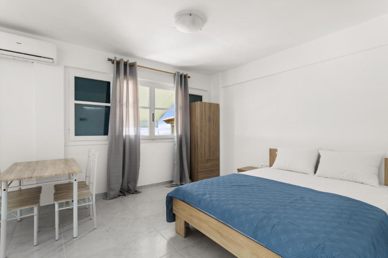 Nikolas Apartments Stoupa Lévktron Zewnętrze zdjęcie